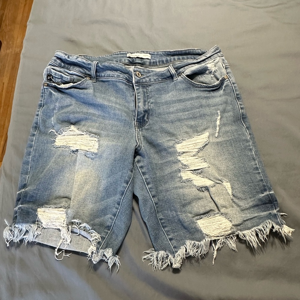 Kancan Bermuda Shorts